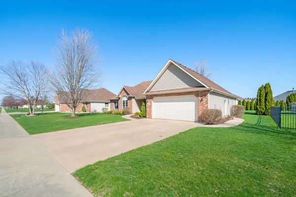 $462,500 | 3107 Ernest Drive, Sandwich, IL 60548