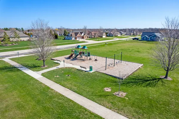$462,500 | 3107 Ernest Drive, Sandwich, IL 60548