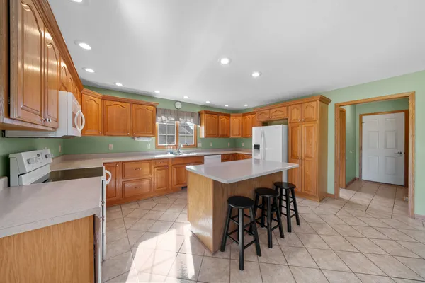$462,500 | 3107 Ernest Drive, Sandwich, IL 60548