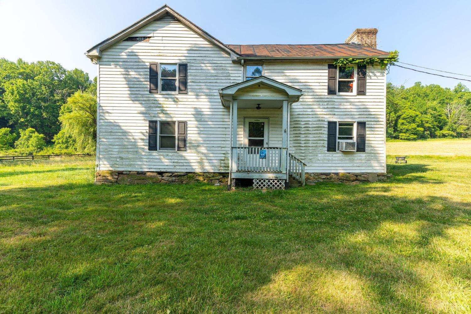 1095 Blacks Creek Road Lexington, VA 24450 - Photo 10 of 35 a front view of house with yard