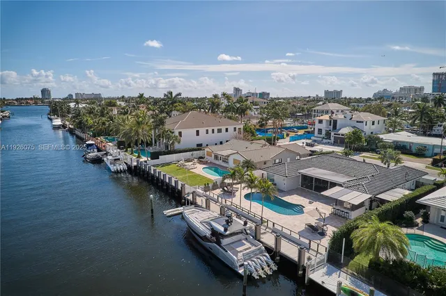 $3,500,000 | 1601 Southeast 11th Street, Fort Lauderdale, FL 33316