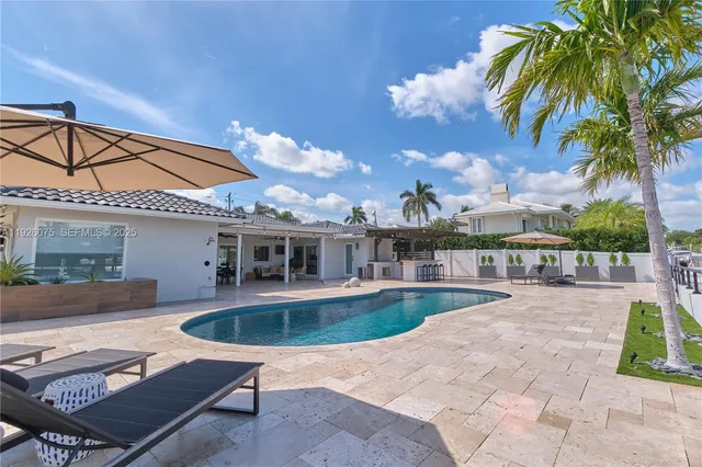 $3,500,000 | 1601 Southeast 11th Street, Fort Lauderdale, FL 33316