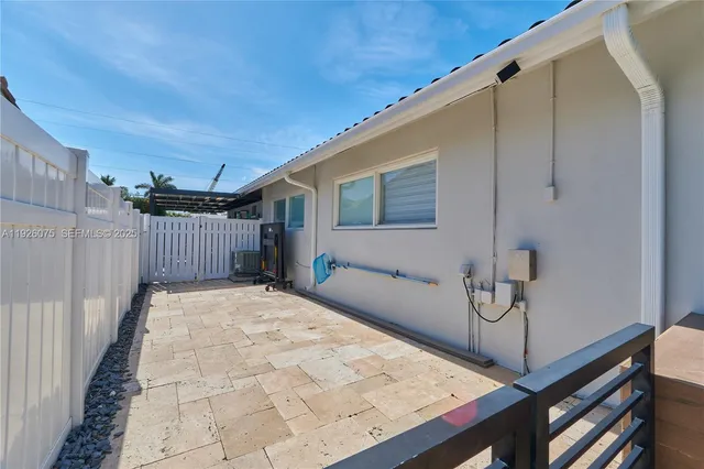 $3,500,000 | 1601 Southeast 11th Street, Fort Lauderdale, FL 33316