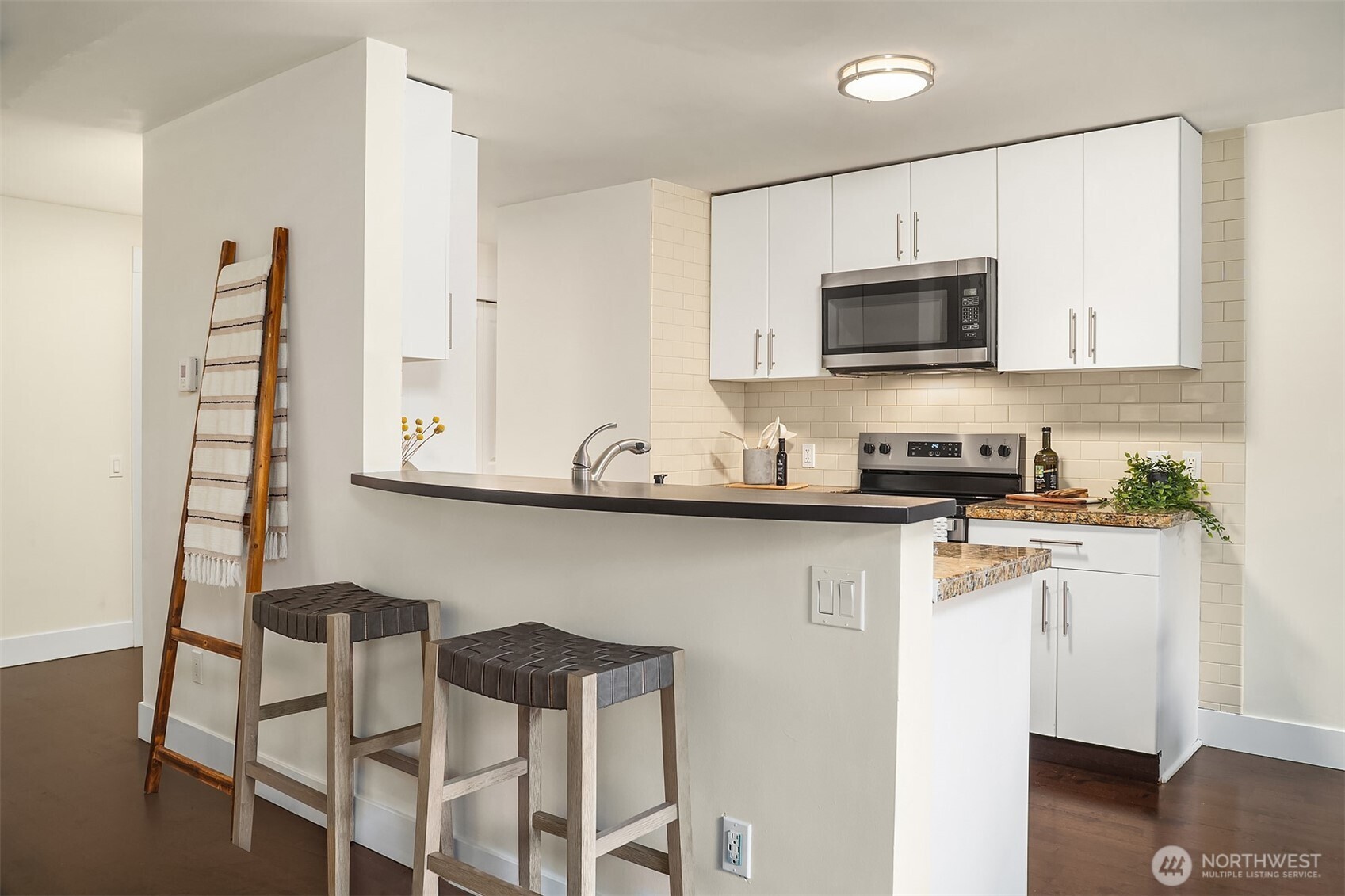 23015 Edmonds Way, Unit A110 Edmonds, WA 98020 - Photo 10 of 29 Gallery Image 10