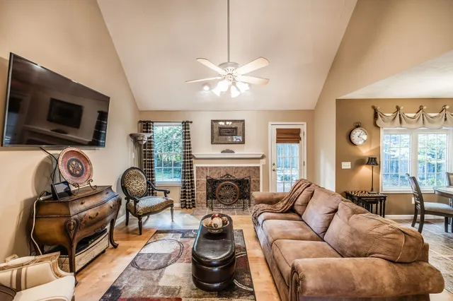 $469,900 | 813 Travis Spring Drive, Madison, TN 37115