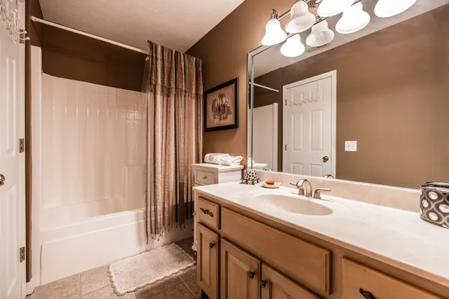 $469,900 | 813 Travis Spring Drive, Madison, TN 37115