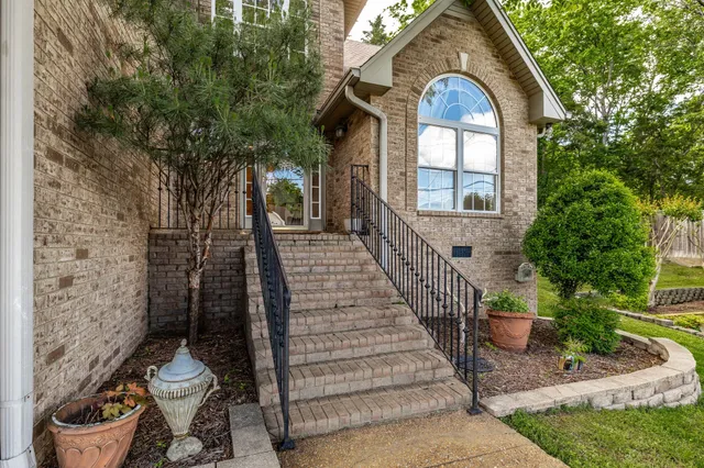 $469,900 | 813 Travis Spring Drive, Madison, TN 37115