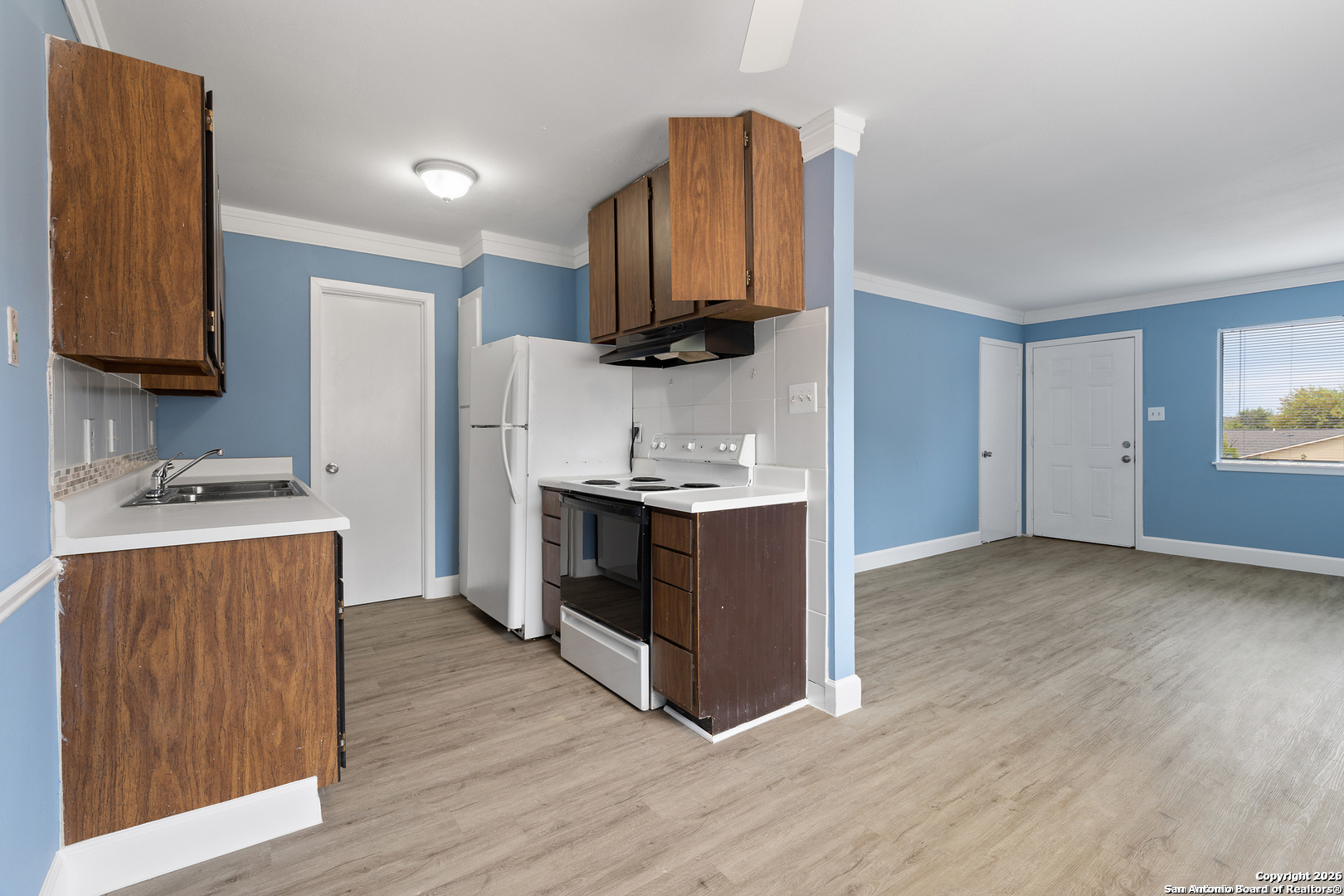 6502 Spring Branch Street, Unit 2 San Antonio, TX 78249 - Photo 7 of 15