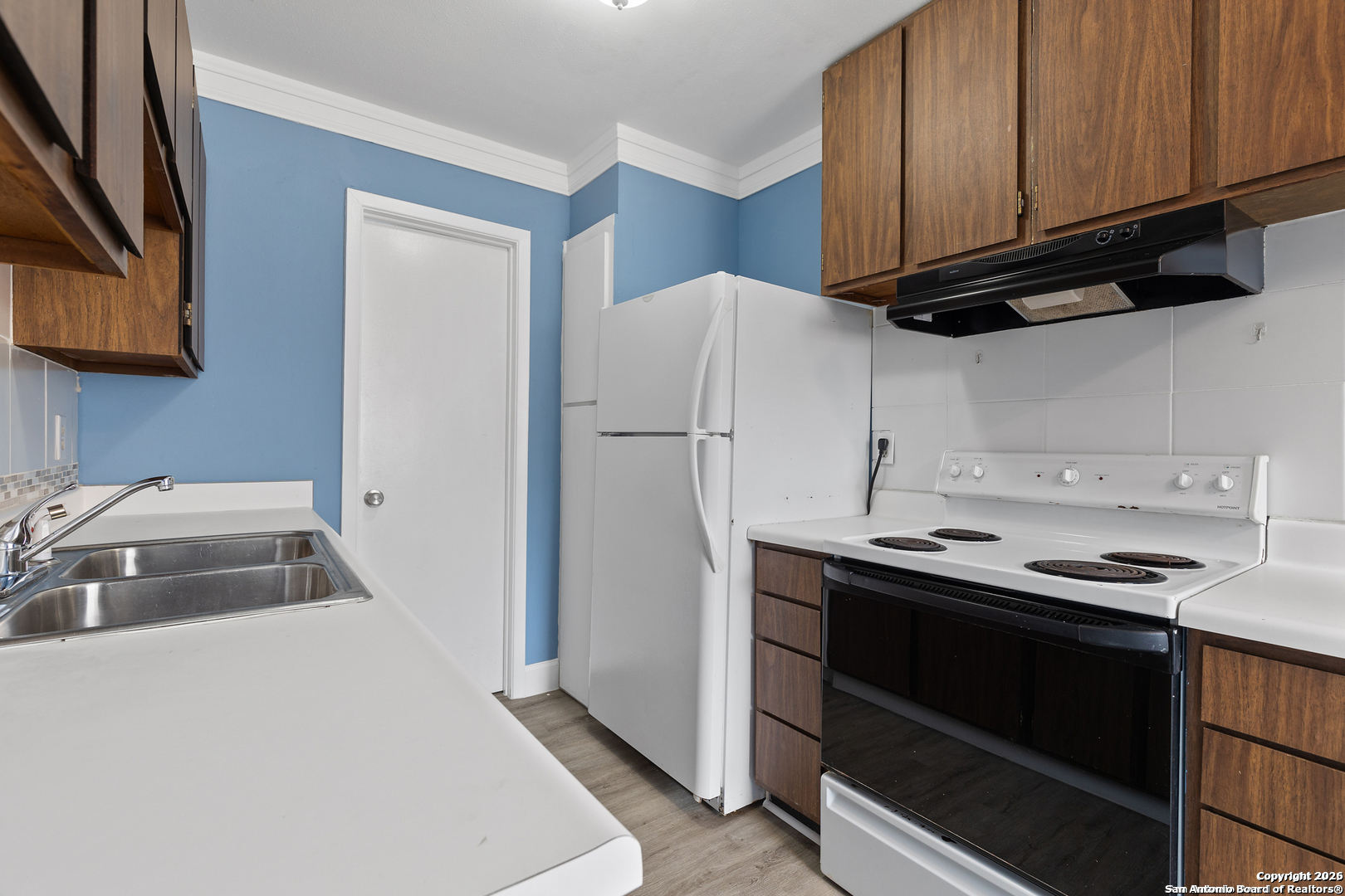 6502 Spring Branch Street, Unit 2 San Antonio, TX 78249 - Photo 8 of 15