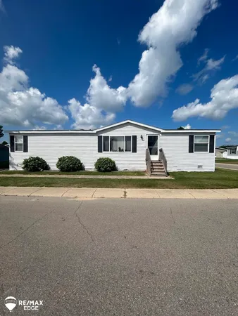 $37,000 | 475 White Willow Drive, Flint, MI 48506