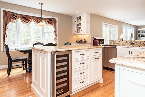 9 Landmark Road Westford, MA 01886 - Photo 3 of 30 Gallery Image 3
