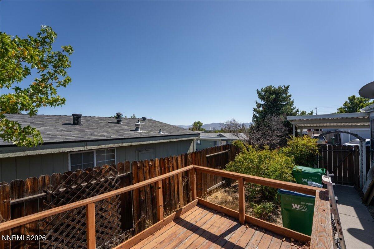 2151 Barberry Way Reno, NV 89512 - Photo 21 of 27 21-2151 Barberry Wy Reno (21 of 30)