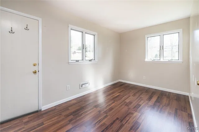 $4,200 | 35 Lakeview Circle, Skaneateles, NY 13152