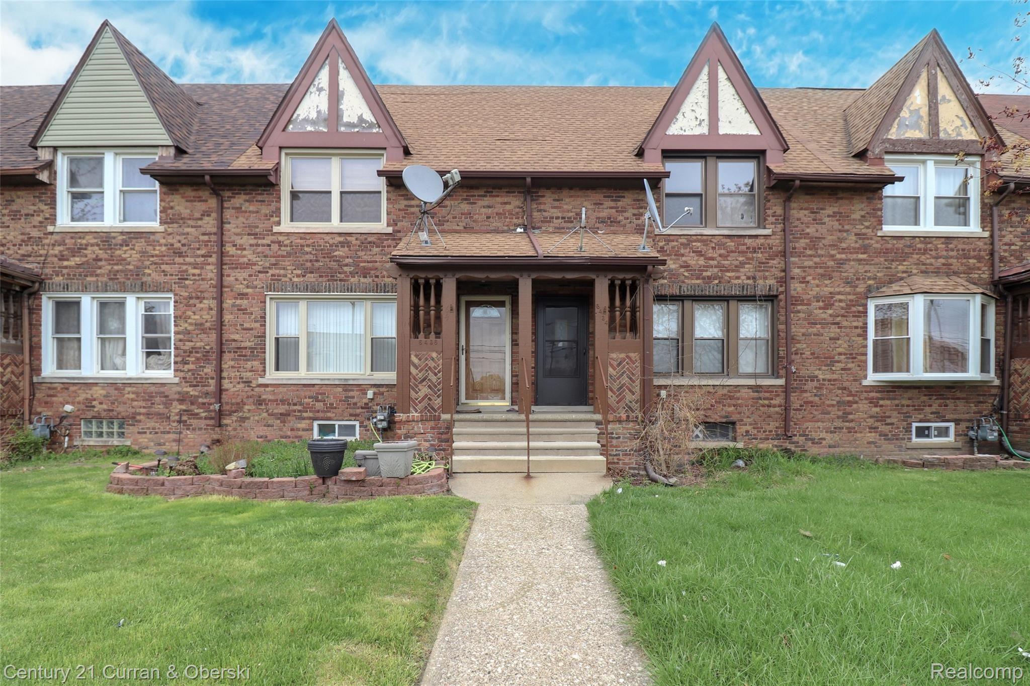 6434 Schaefer Road Dearborn, MI 48126 - Photo 18 of 22 Covered front porch & great curb appeal