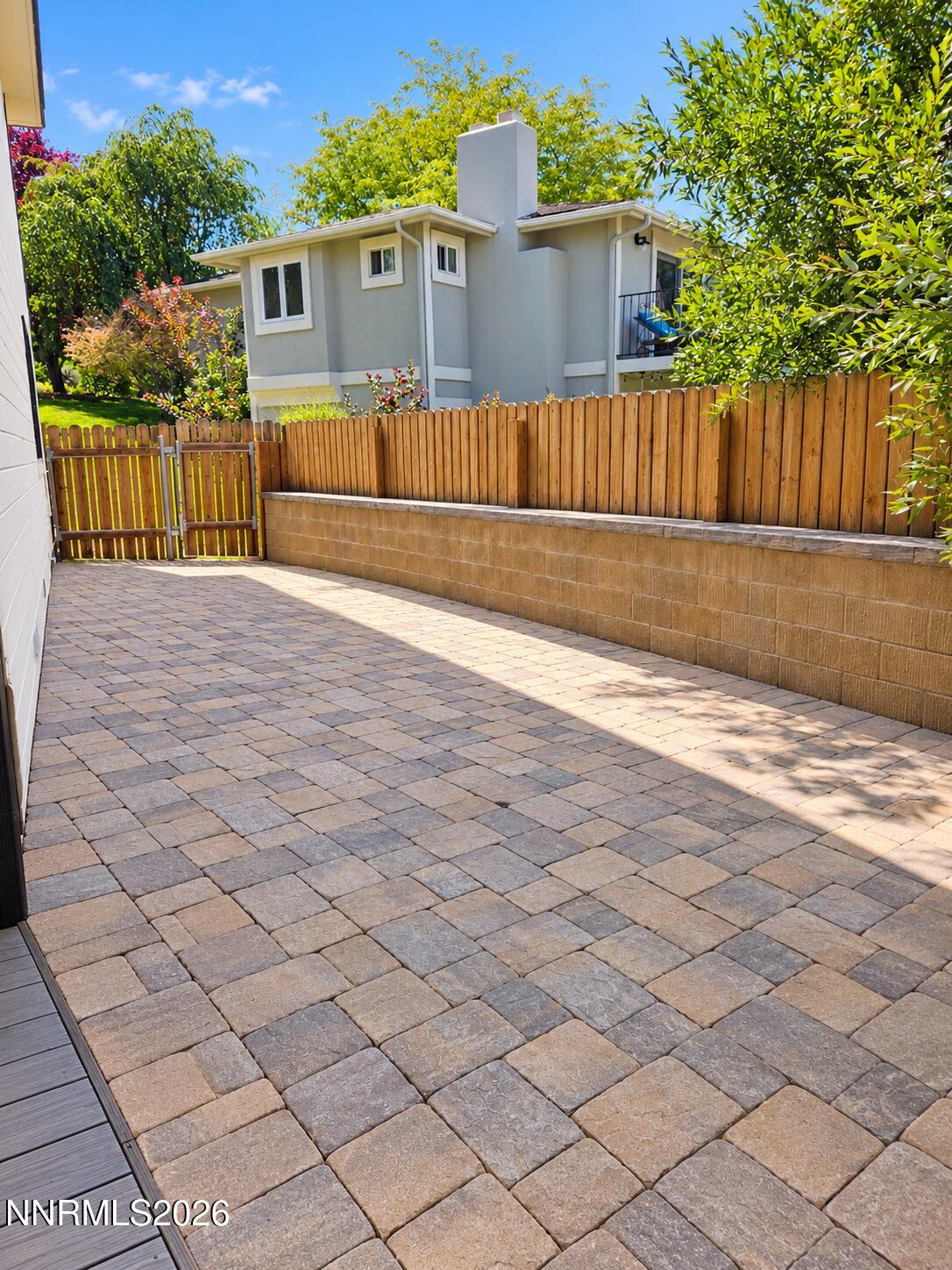 2990 Rustic Manor Circle Reno, NV 89509 - Photo 16 of 64 1000011299