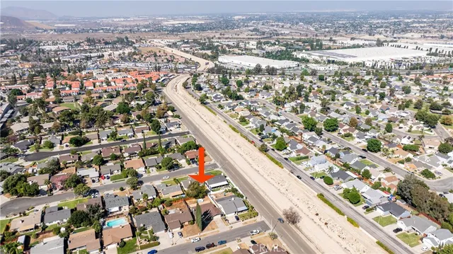 $575,000 | 1111 Valley Spring Lane, Colton, CA 92324