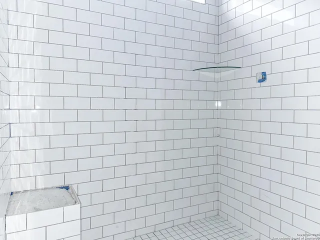 $319,990 | 1417 Burrs Ferry Court, Seguin, TX 78155