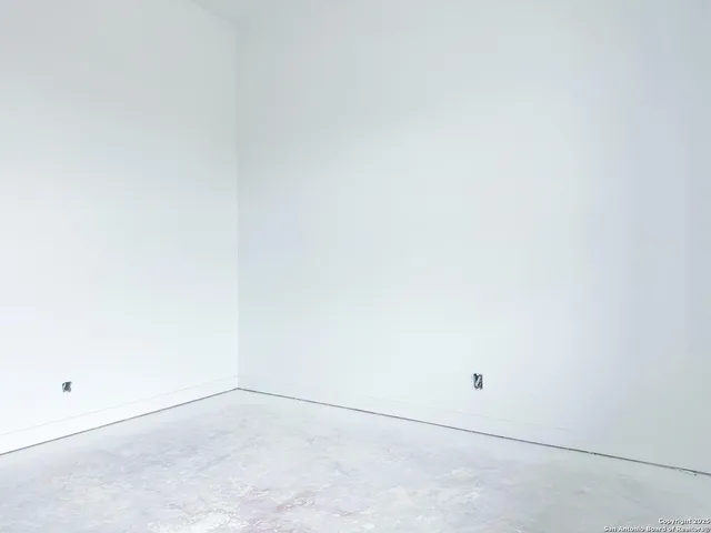 $319,990 | 1417 Burrs Ferry Court, Seguin, TX 78155