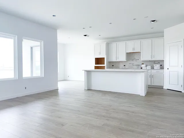 $319,990 | 1417 Burrs Ferry Court, Seguin, TX 78155