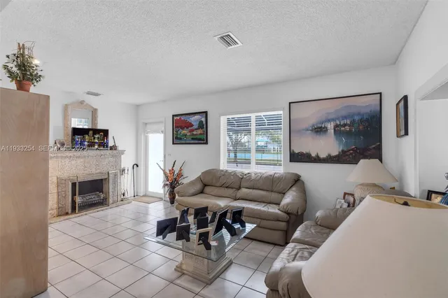 $584,900 | 5931 Southwest 14th Street, West Miami, FL 33144