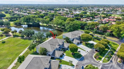 $400,000 | 11538 Briarwood Circle, Unit 4, Boynton Beach, FL 33437