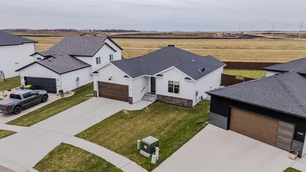 $469,000 | 1142 Albert Court West, West Fargo, ND 58078
