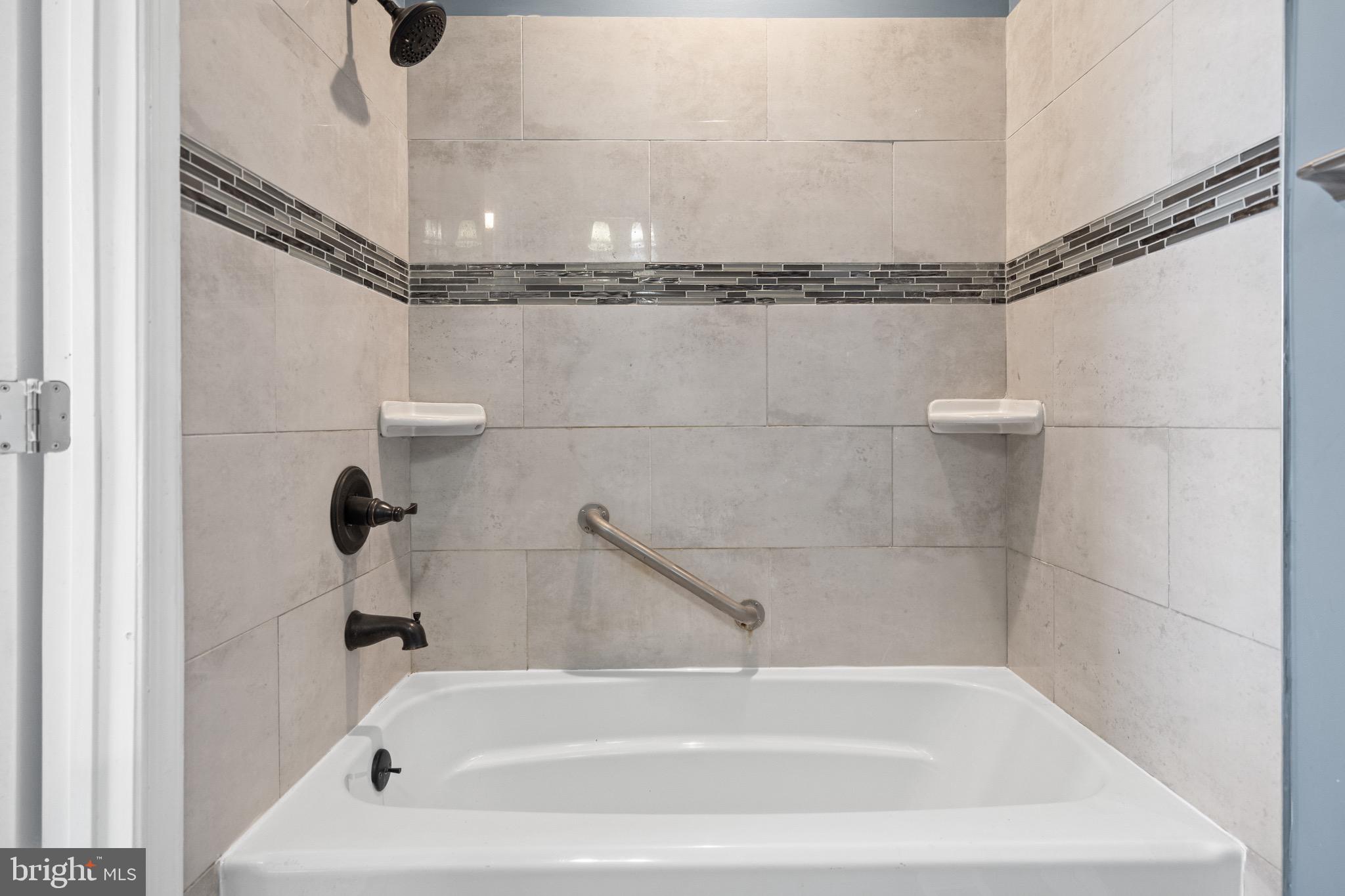 405 Lyndhurst Street Baltimore, MD 21229 - Photo 20 of 30