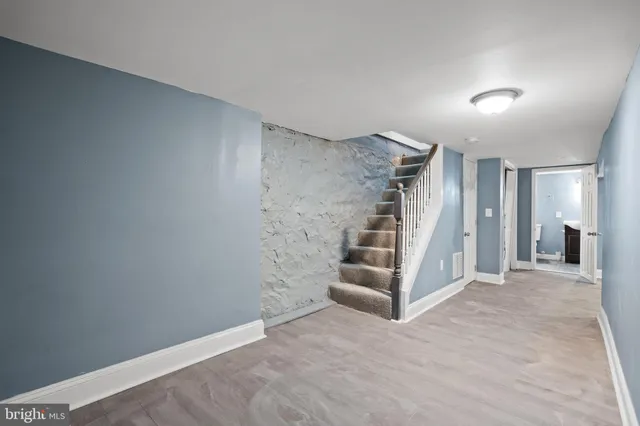 $2,200 | 405 Lyndhurst Street, Baltimore, MD 21229