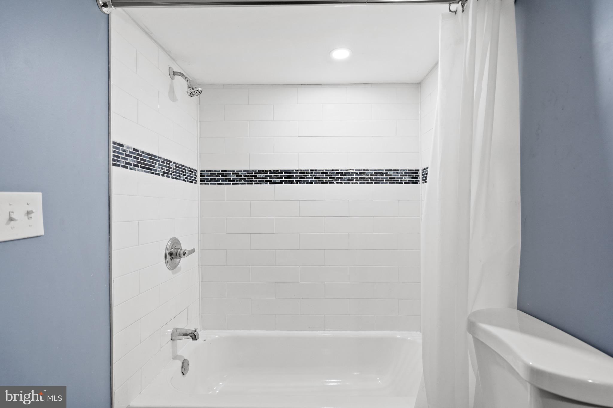 405 Lyndhurst Street Baltimore, MD 21229 - Photo 25 of 30
