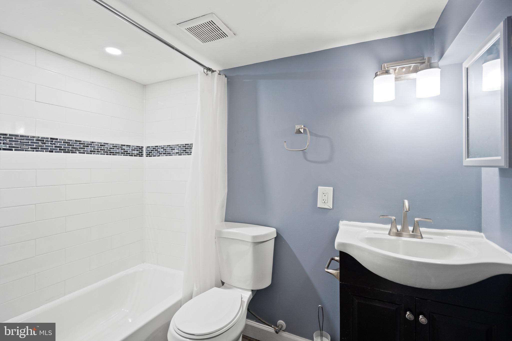 405 Lyndhurst Street Baltimore, MD 21229 - Photo 26 of 30