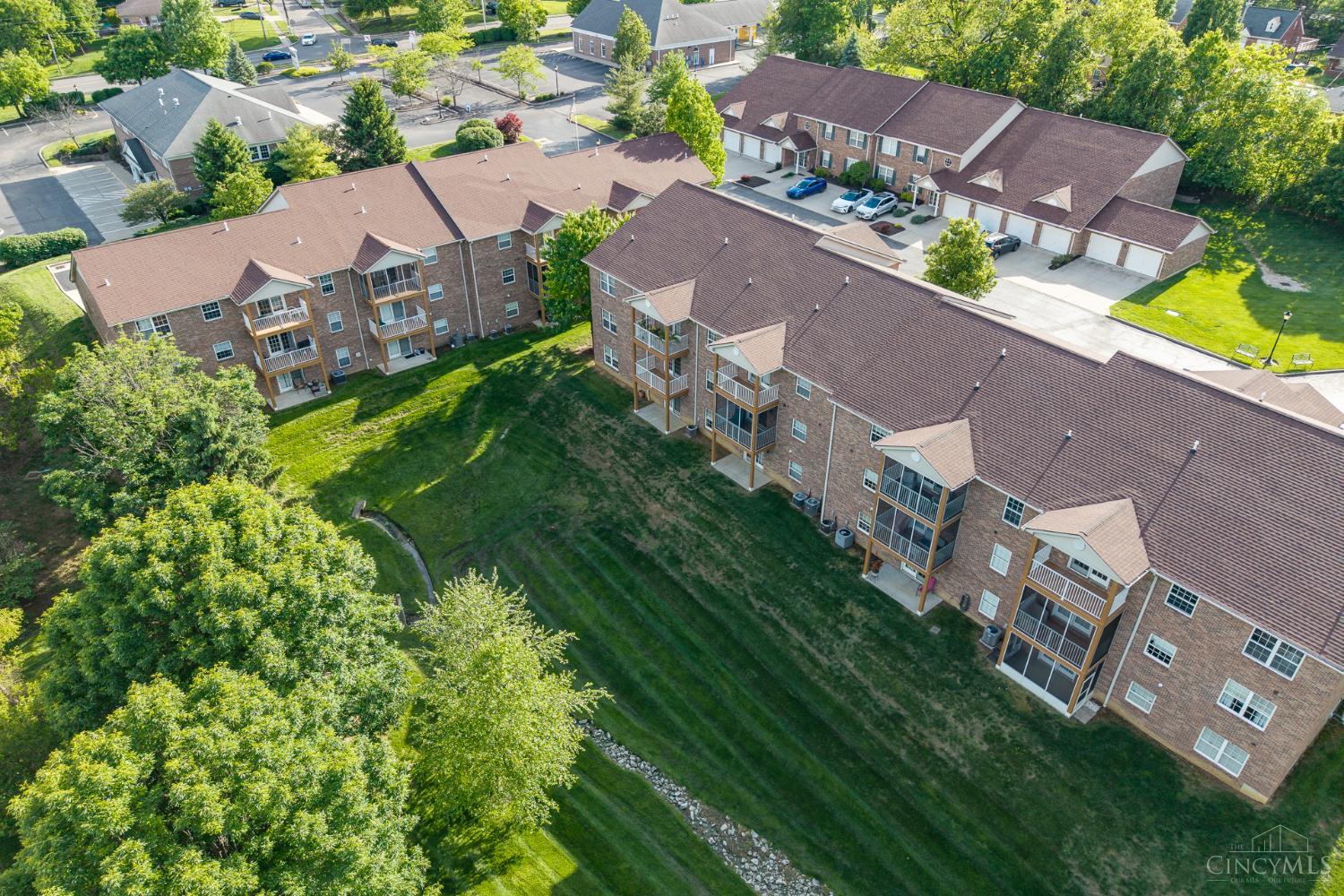 5694 Bridgetown Road, Unit 15 Cincinnati, OH 45248 - Photo 64 of 66 Gallery Image 64