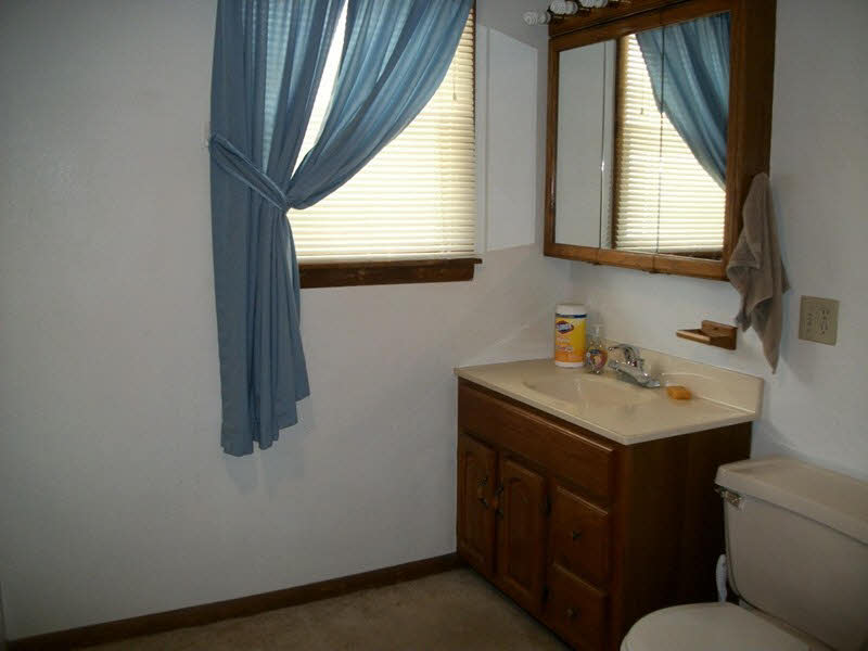 605 Feazel Road Harrisburg, IL 62946 - Photo 10 of 16