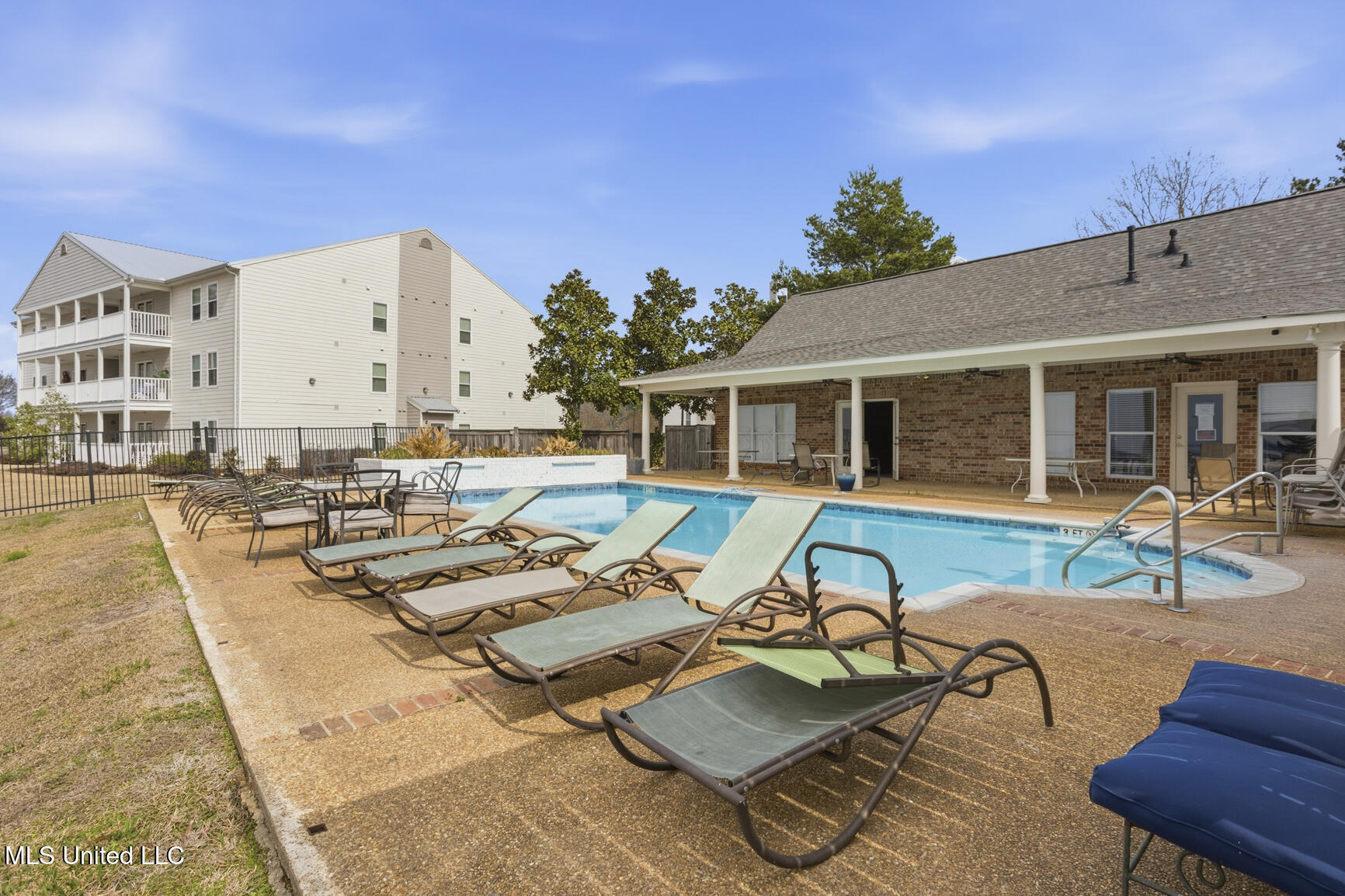 24 Savannah Circle Brandon, MS 39047 - Photo 39 of 39 24 Savannah Cir-41