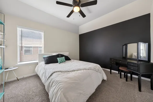 $410,000 | 306 Cabernet Drive, Alvin, TX 77511