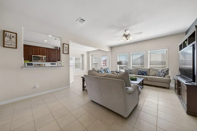 $410,000 | 306 Cabernet Drive, Alvin, TX 77511