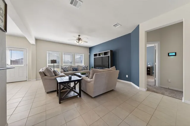 $410,000 | 306 Cabernet Drive, Alvin, TX 77511