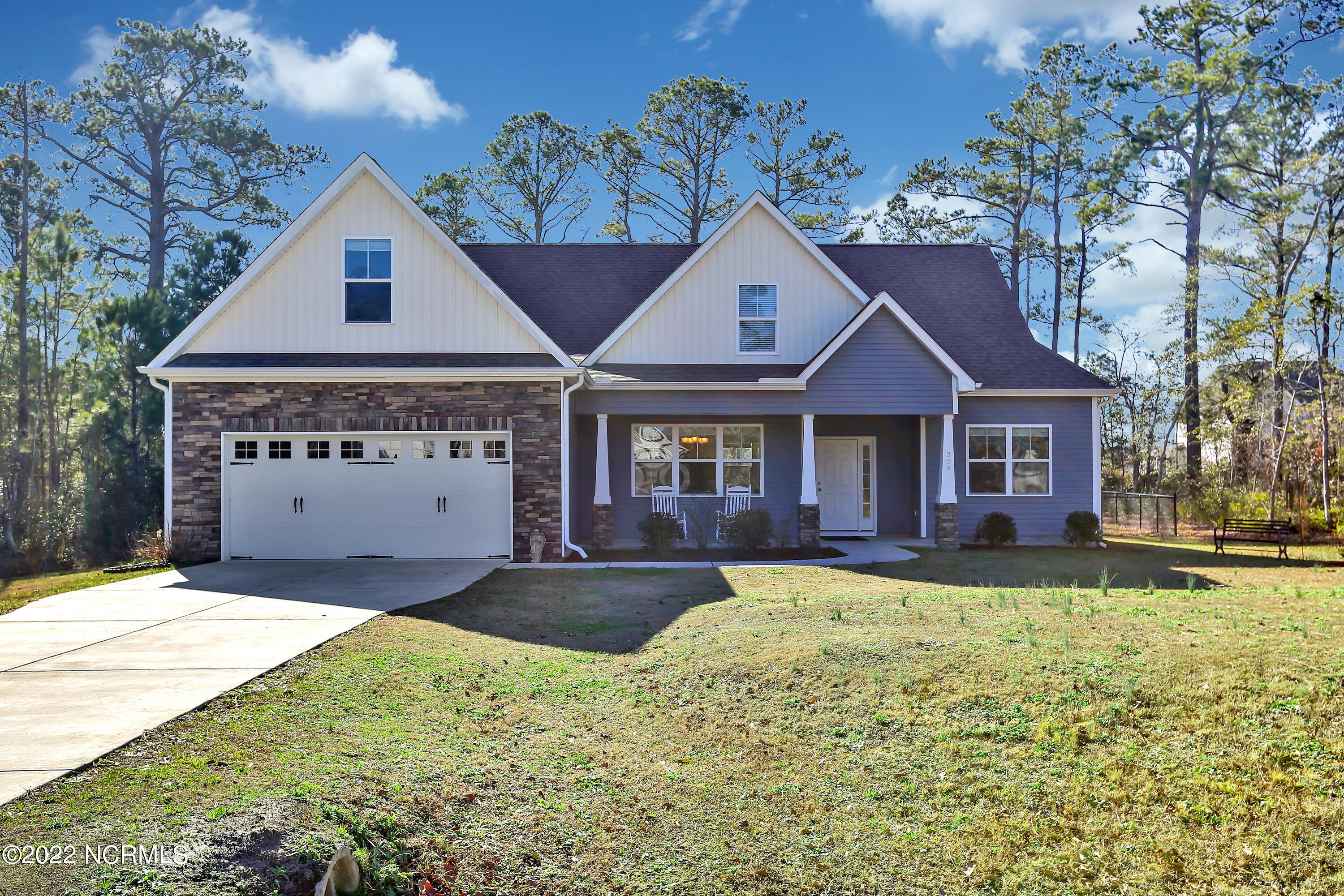 329 Kemper Road Hampstead, NC 28443 - Photo 1 of 31 Front