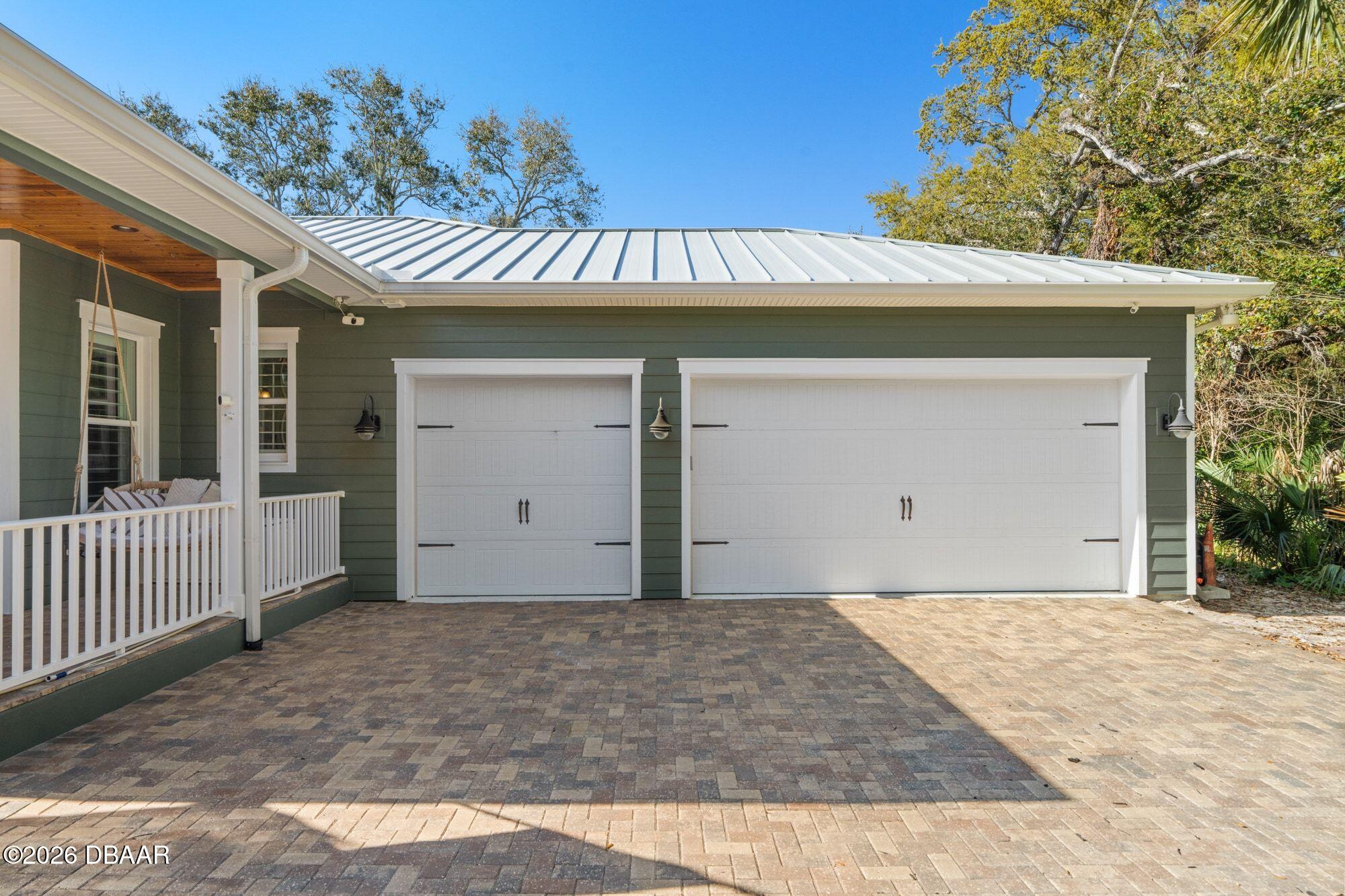 122 Beach Street Ponce Inlet, FL 32127 - Photo 6 of 73 3 Garage