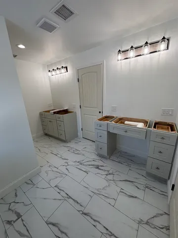 $559,900 | 159 Ashuelot Main Street, Winchester, NH 03441