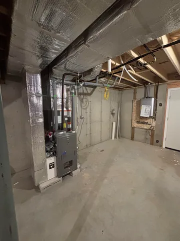 $579,900 | 159 Ashuelot Main Street, Winchester, NH 03441