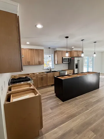 $559,900 | 159 Ashuelot Main Street, Winchester, NH 03441