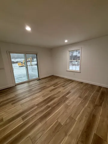 $559,900 | 159 Ashuelot Main Street, Winchester, NH 03441