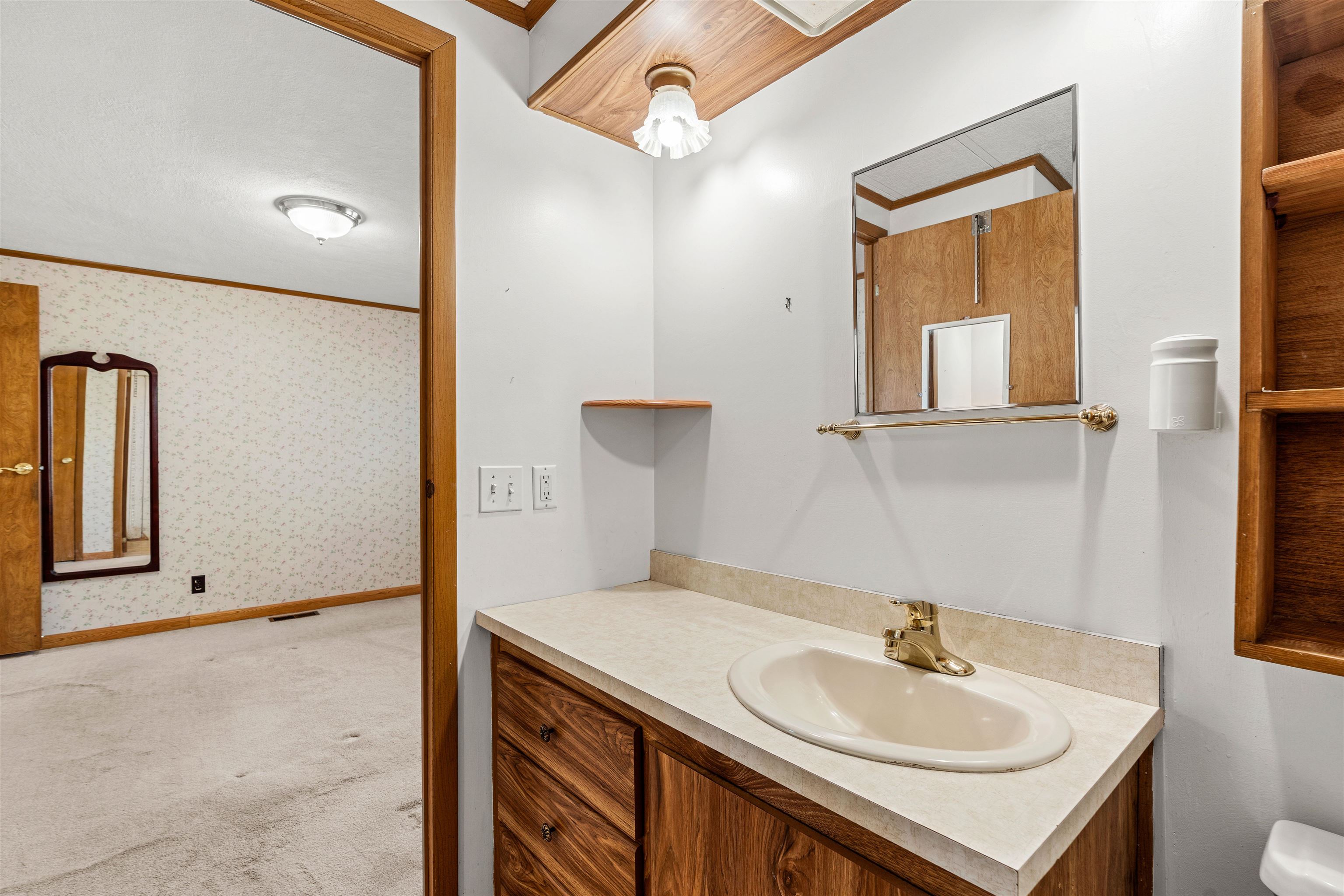 19 Kelly Court Goffstown, NH 03045 - Photo 28 of 41