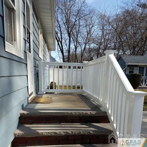 135 Oxford Road Colonia, NJ 07067 - Photo 9 of 22 Gallery Image 9