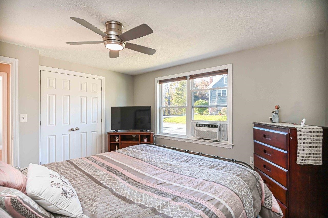 24 Wilson Road Kittery, ME 03904 - Photo 12 of 33