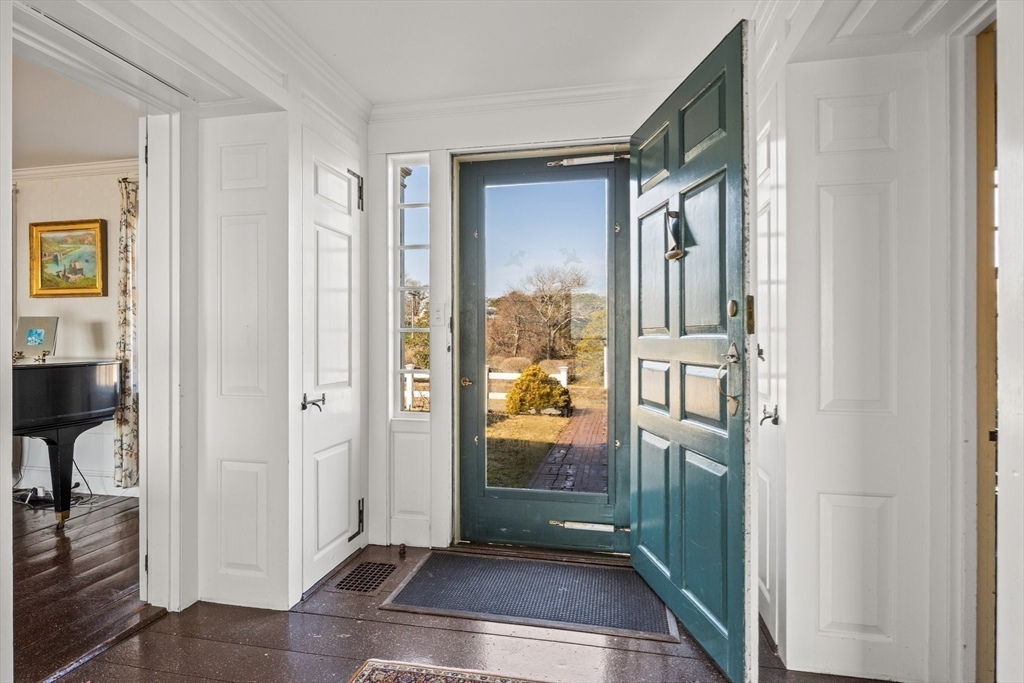 504 Old Harbor Road Chatham, MA 02633 - Photo 7 of 42