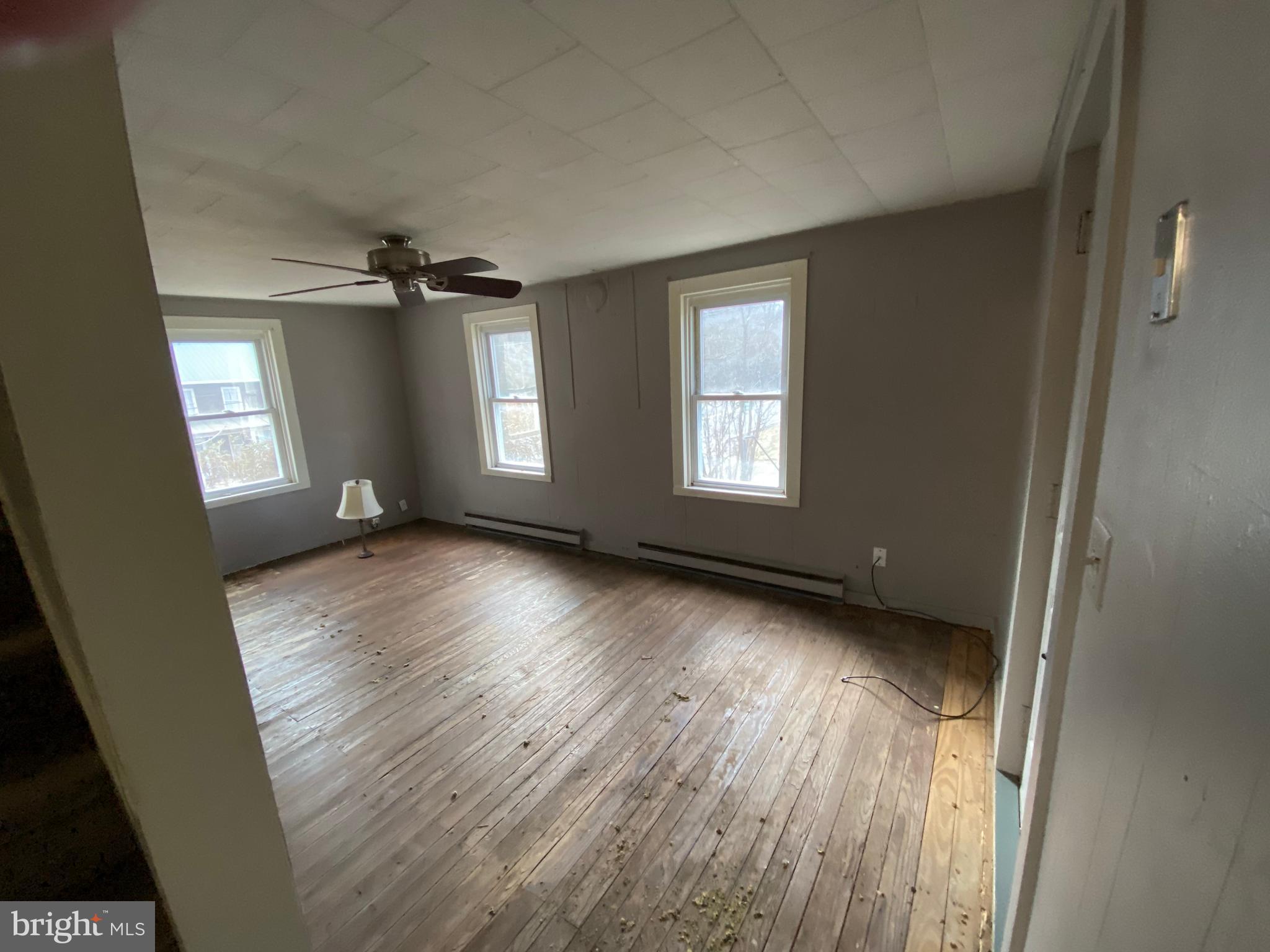 11648 Haughs Church Road Keymar, MD 21757 - Photo 8 of 34 A nice sized sunny Living Room.