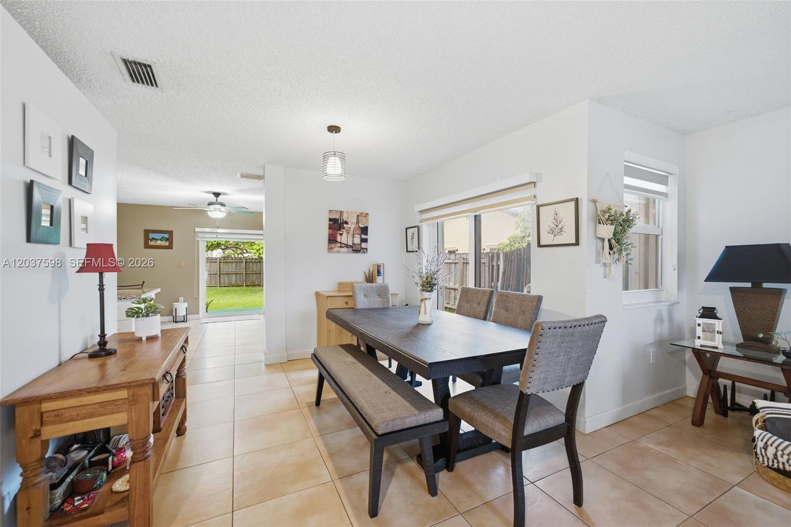16478 Southwest 99th Street Miami, FL 33196 - Photo 9 of 30