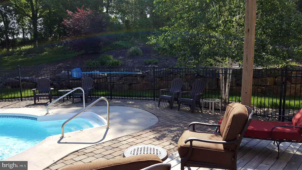 120 Creamery Road Boiling Springs, PA 17007 - Photo 8 of 10 Gallery Image 8