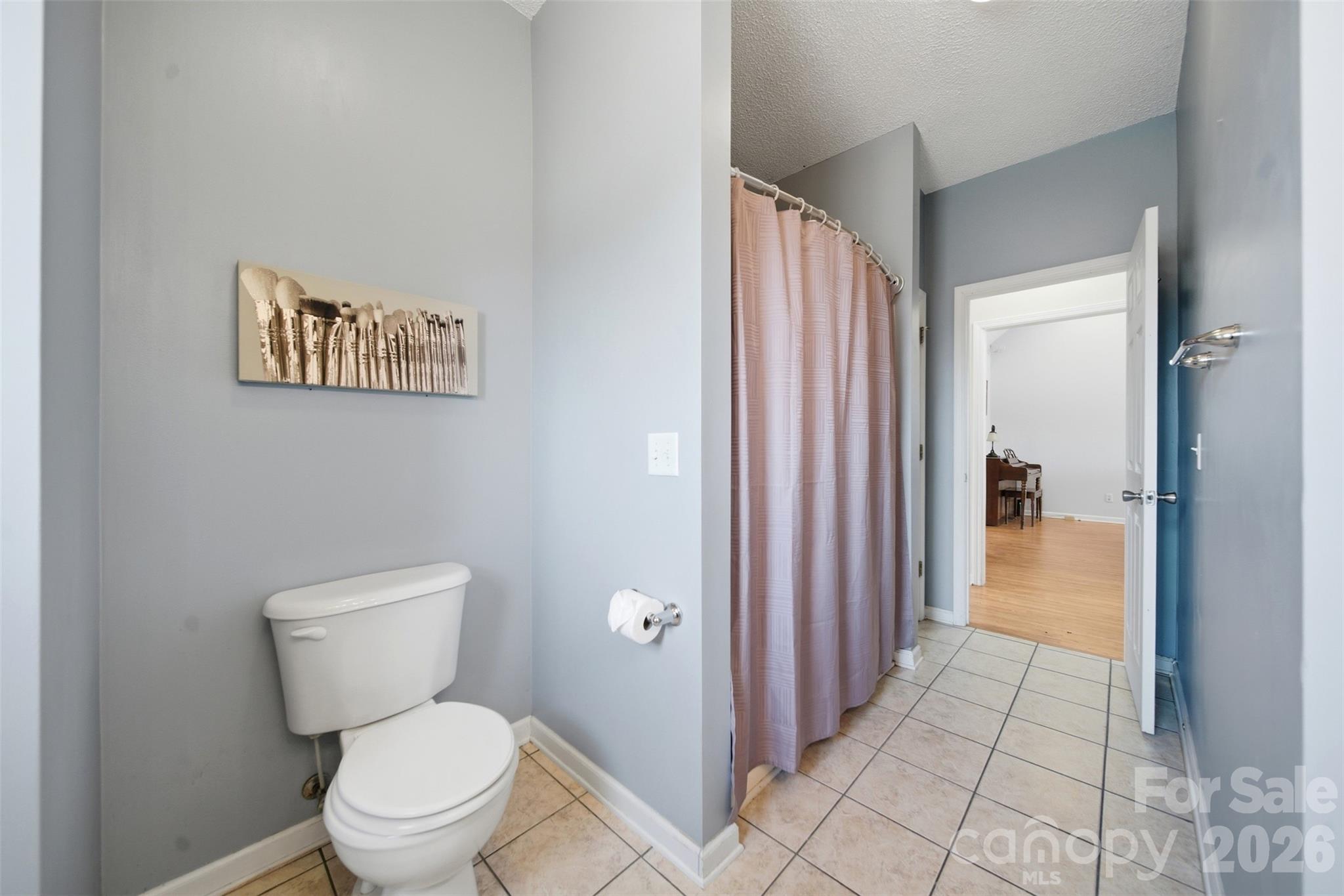 2535 Citrus Lane Sumter, SC 29153 - Photo 28 of 47 a bathroom with a toilet